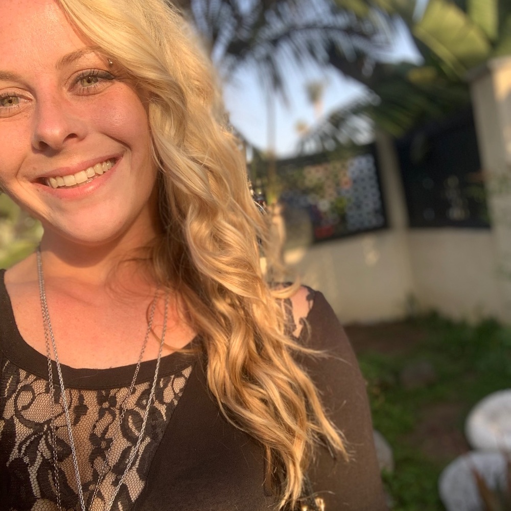 Meet your Posher, Madison